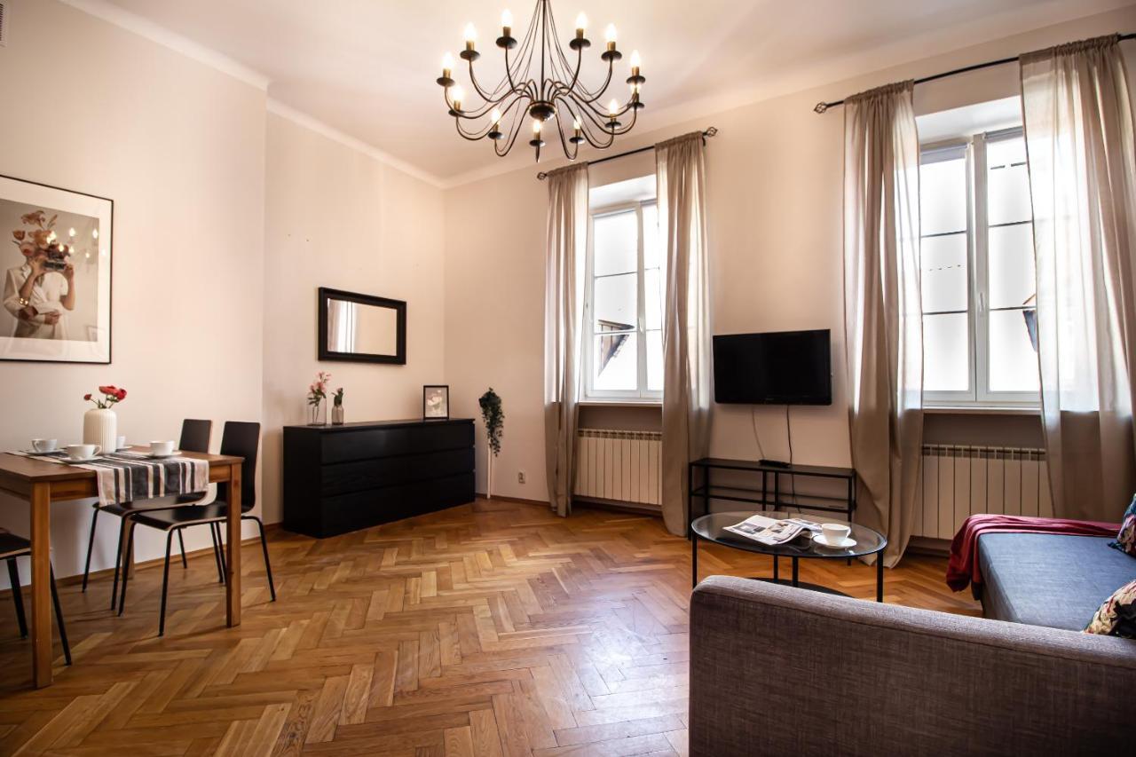 Swietojanska Old Town Apartment Варшава Экстерьер фото