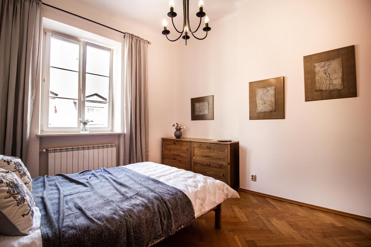Swietojanska Old Town Apartment Варшава Экстерьер фото